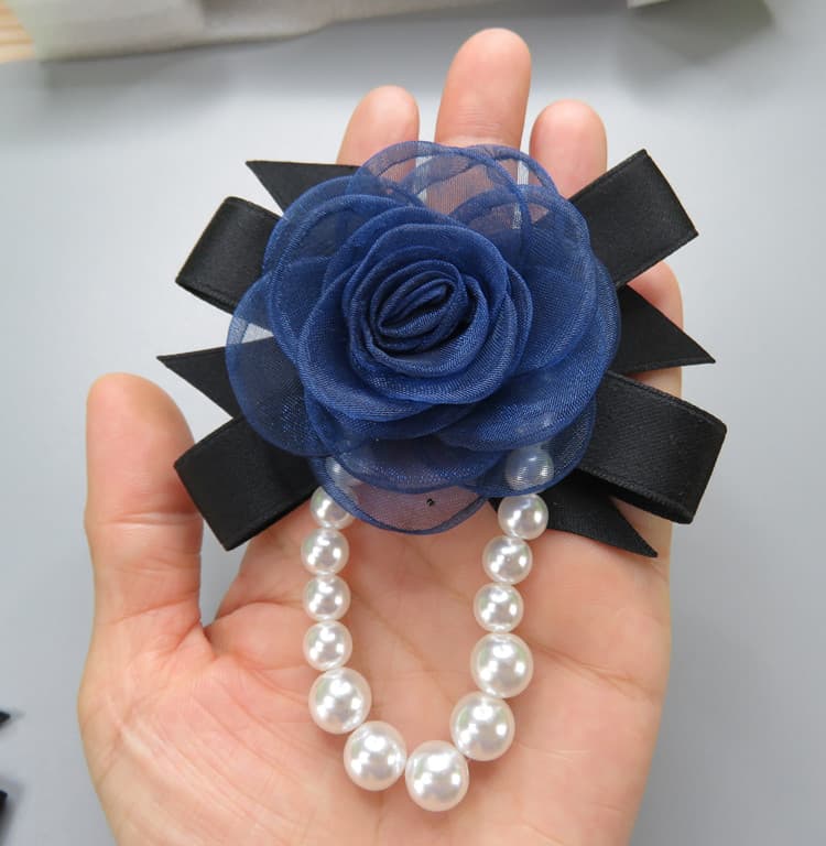 コサージュ 結婚式 薔薇真珠のエレガントコサージュ