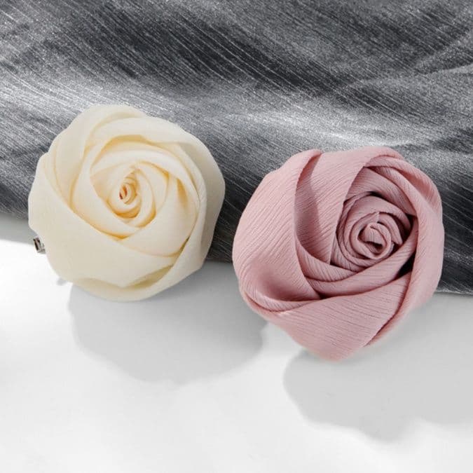 コサージュ 入学式 優美な薔薇のコサージュ