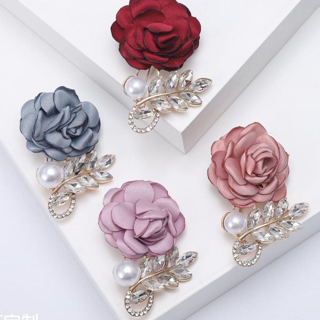 コサージュ 結婚式 華麗な薔薇のジュエリーコサージュ