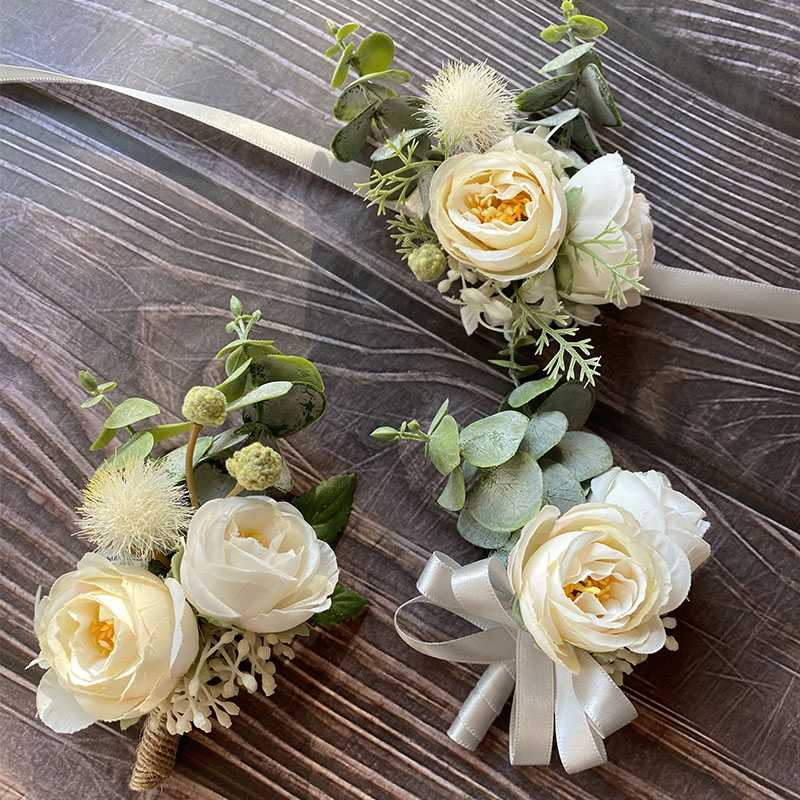 コサージュ 優美なる花嫁の胸元コサージュ