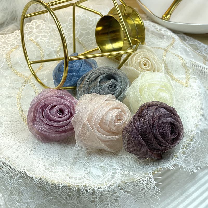 コサージュ 卒業式 上品な薔薇の光沢コサージュ