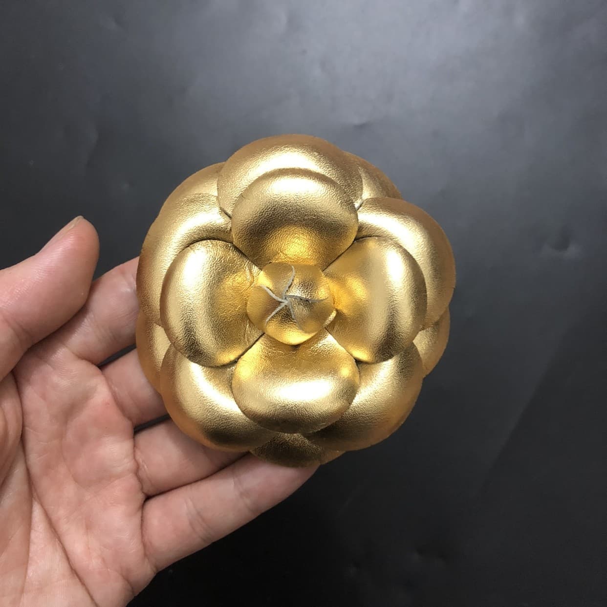 コサージュ 花びら輝く 立体花コサージュ