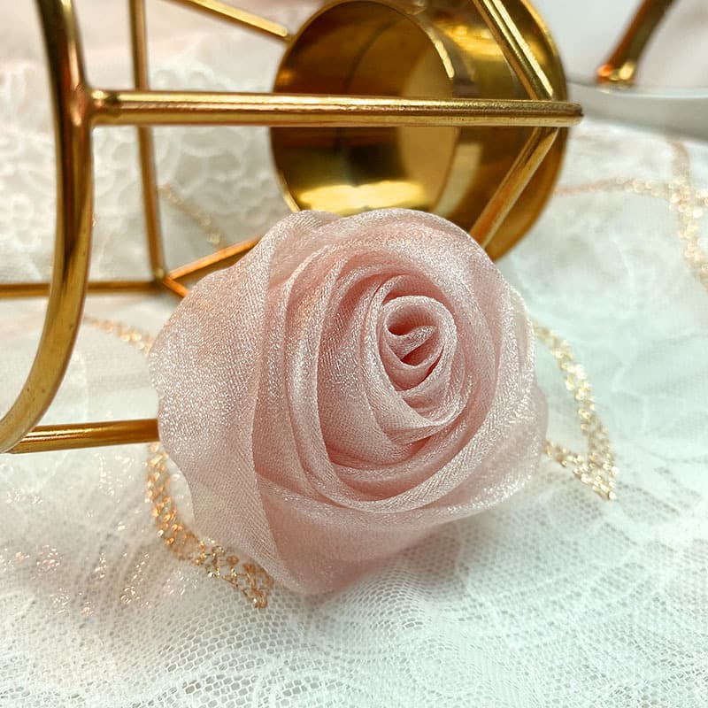 コサージュ 卒業式 上品な薔薇の光沢コサージュ