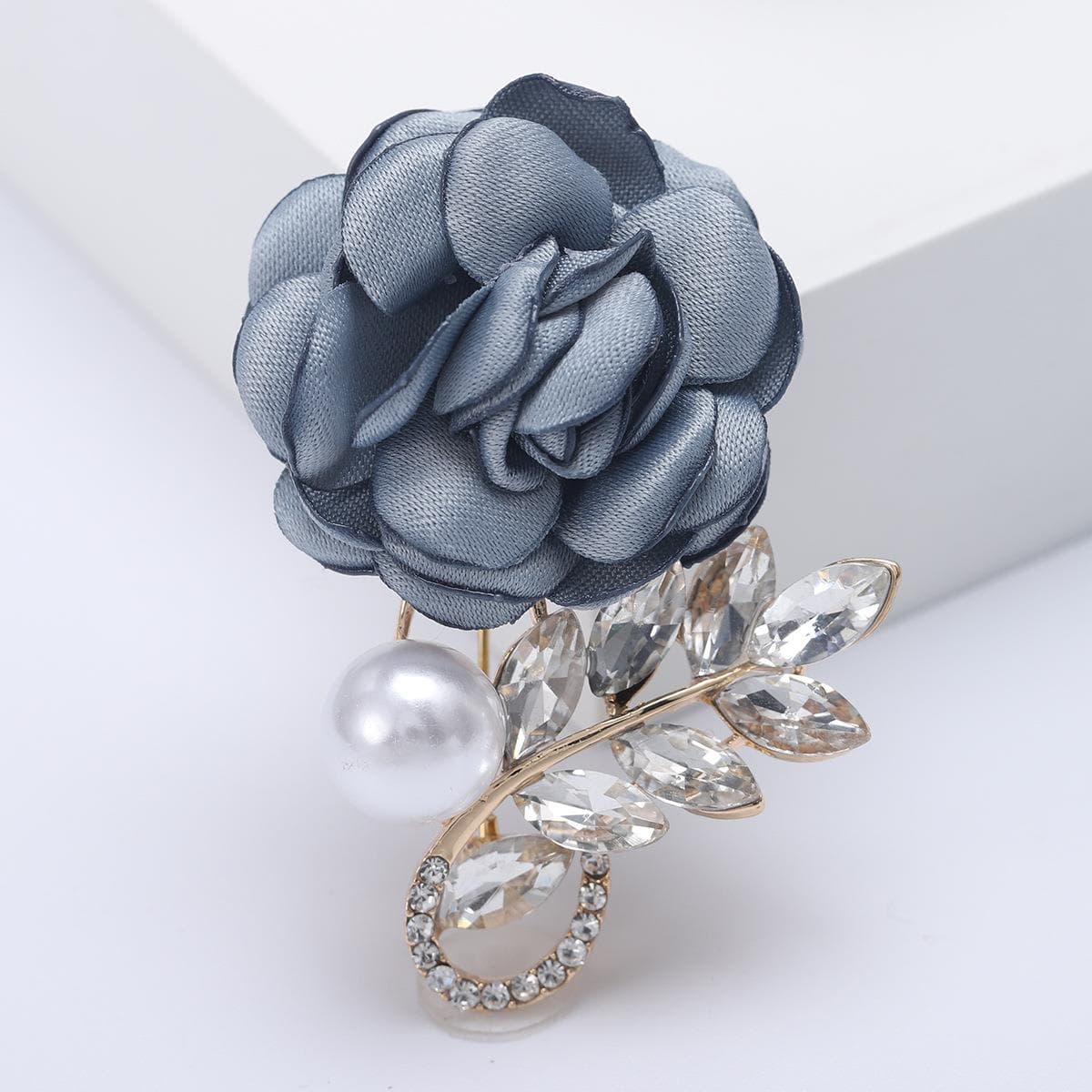 コサージュ 結婚式 華麗な薔薇のジュエリーコサージュ